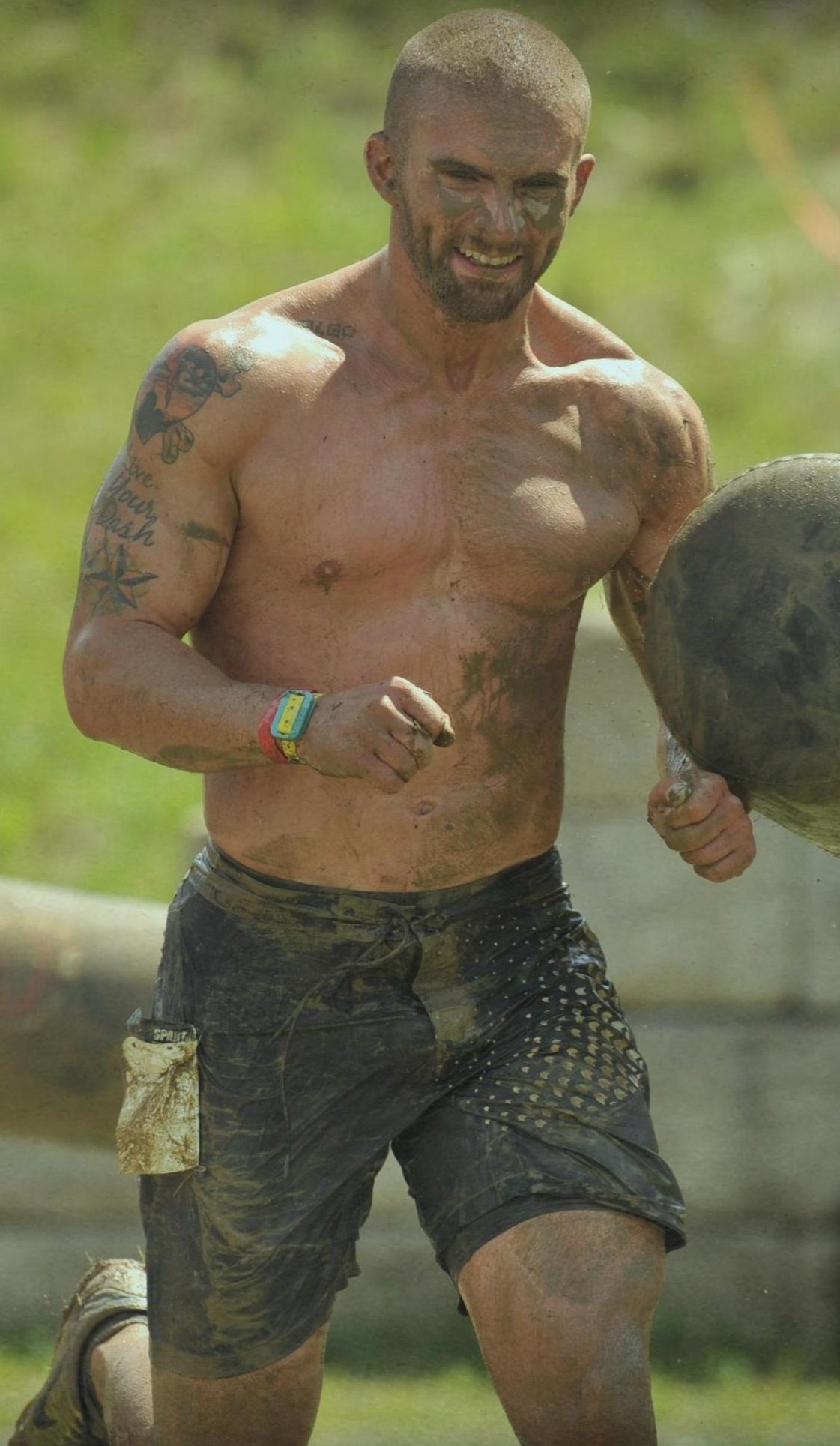 Mike McGee doing some Spartan Race Training